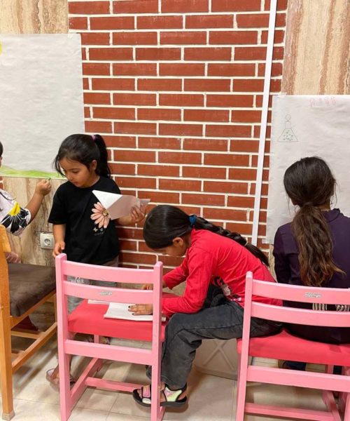 گزارش تصویری «از ارزشیابی بچه‌‌های «کتابخانه‌ی جوانان» محله‌ی کوزه‌گری»